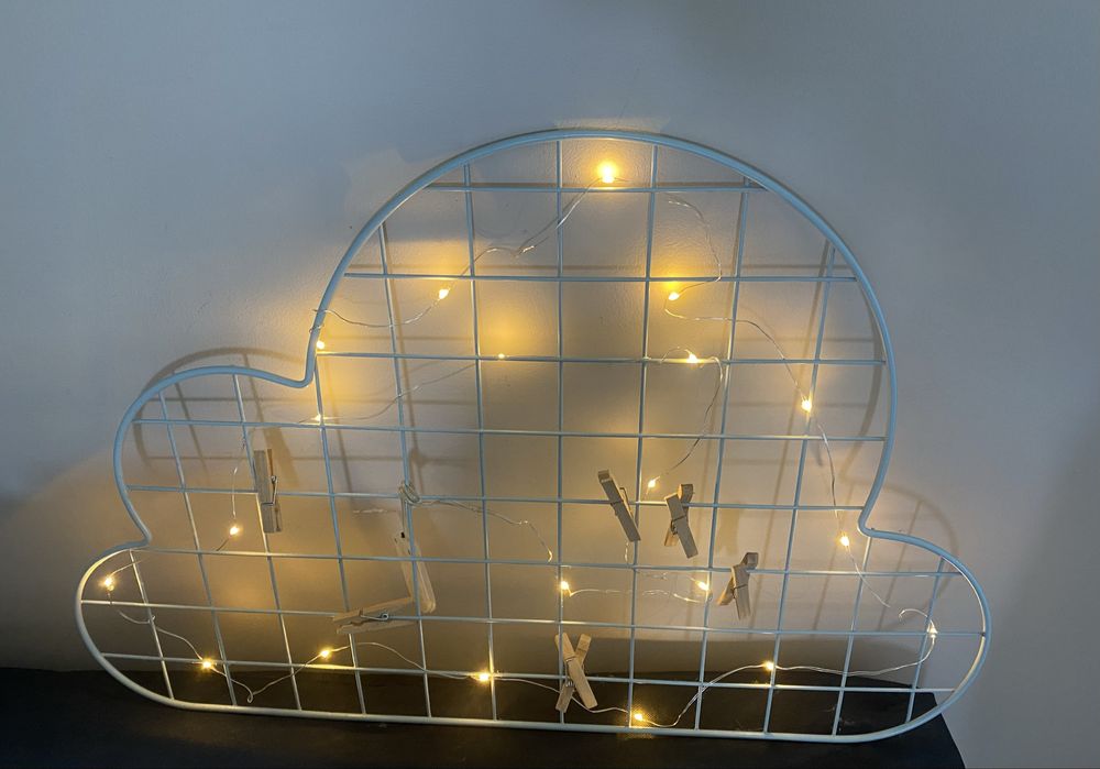 Metalowa tablica LED na zdjęcia