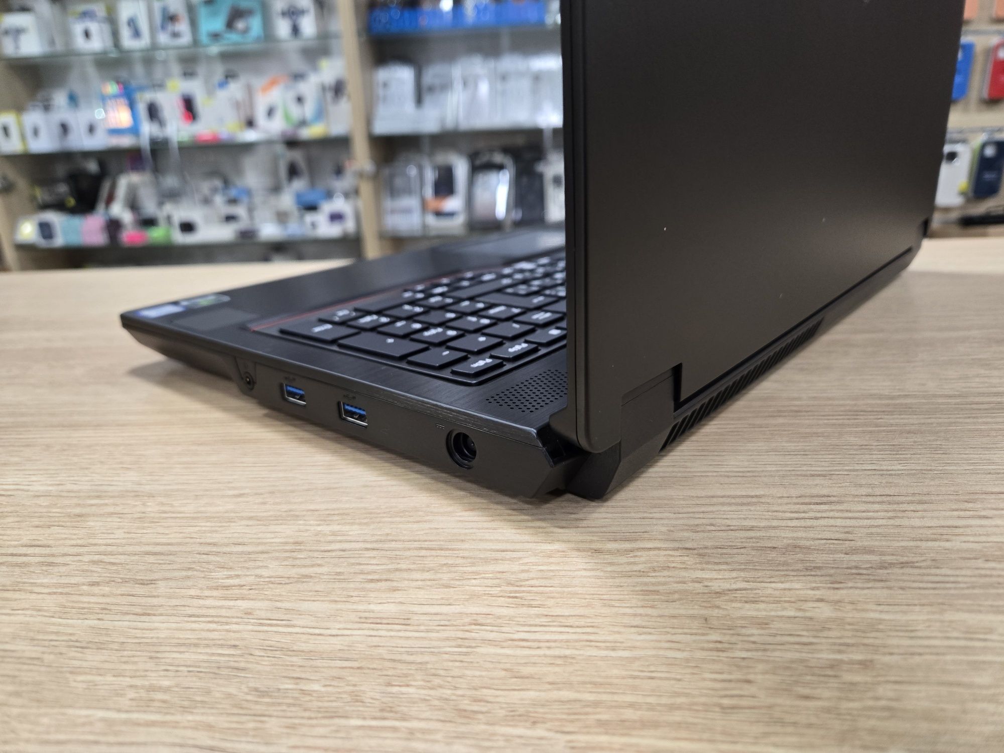 НОВІ потужні ноутбуки Core i7/Nvidia 4Gb/32ram/512m2/4G LTE