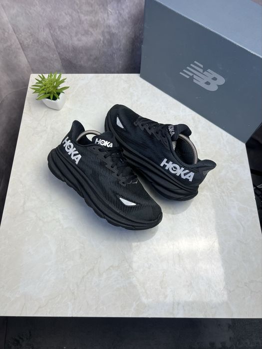 Кроссовки Hoka Clifton 9 Gore-Tex Розмір 42 Original Взуття