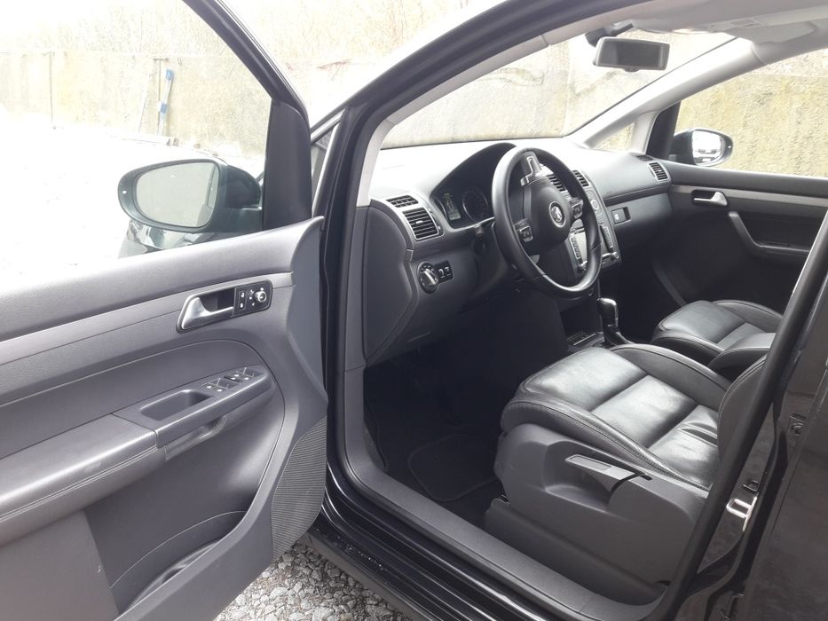 VW Туран 2012 рік, 2.0 дизель, Автомат 7 місць