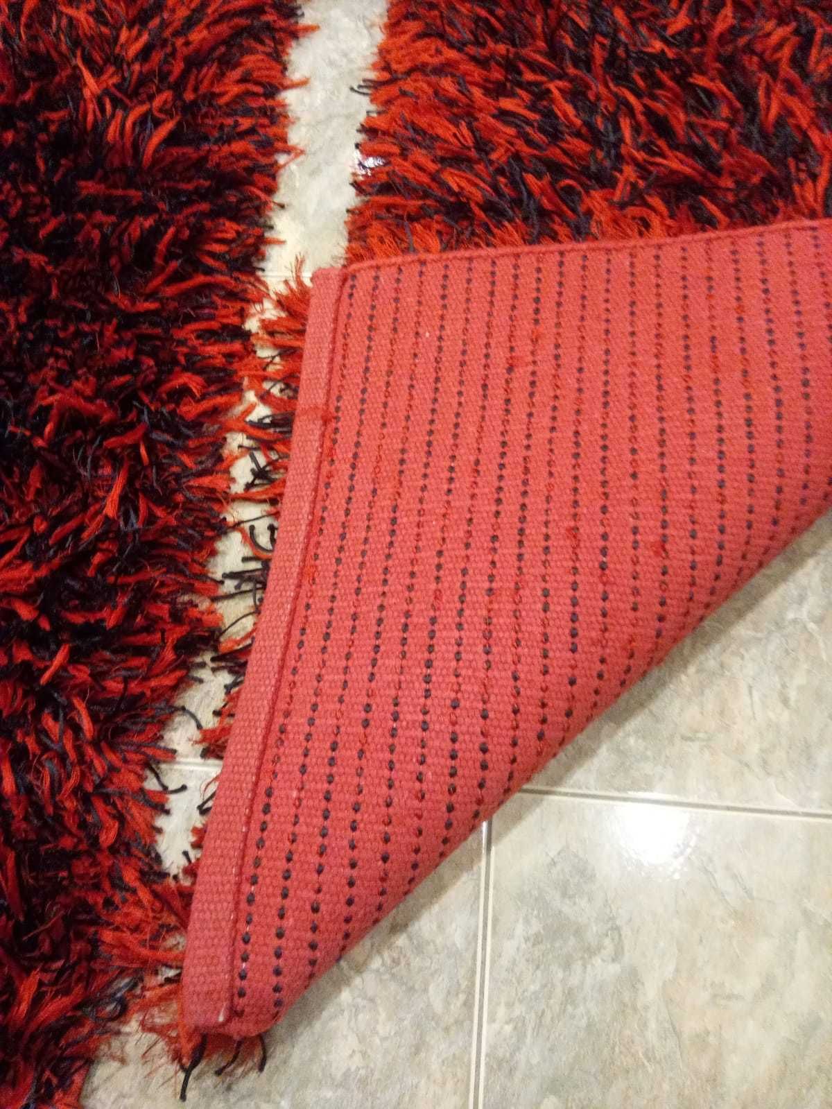 Conjunto de tapetes peludos