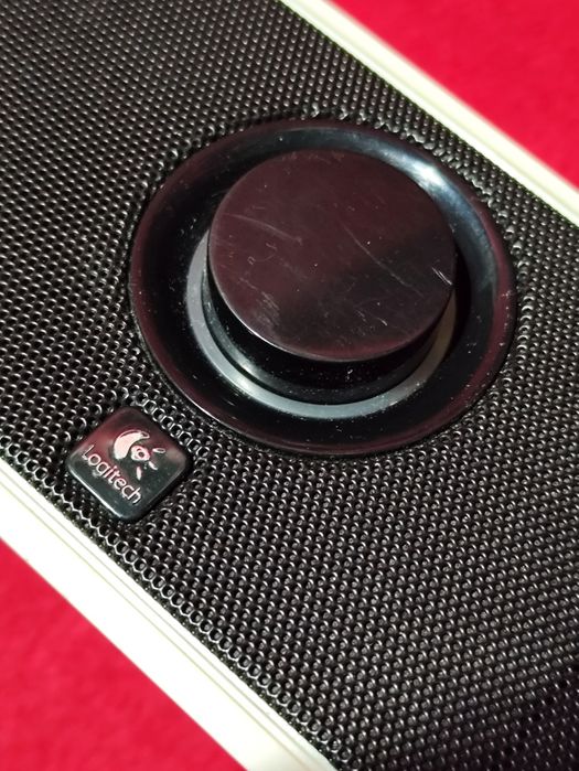 Głośnik Logitech do iPhone