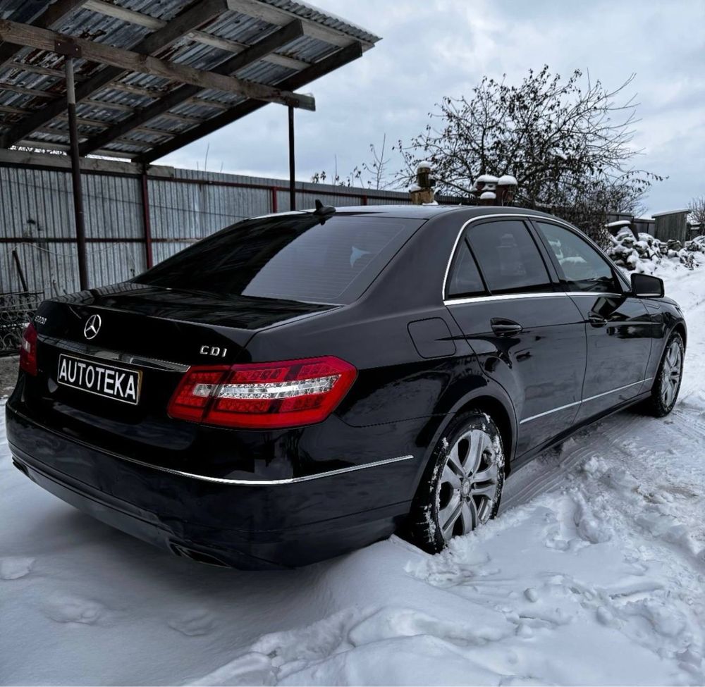 Фара Ксенон w212 Авторазборка w211 w213 w203 w204 w164 w166 w219