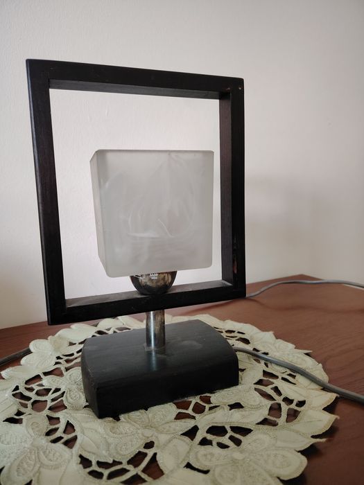 Lampa 4ro kloszowa wiszaca sprawna klosze szklane.