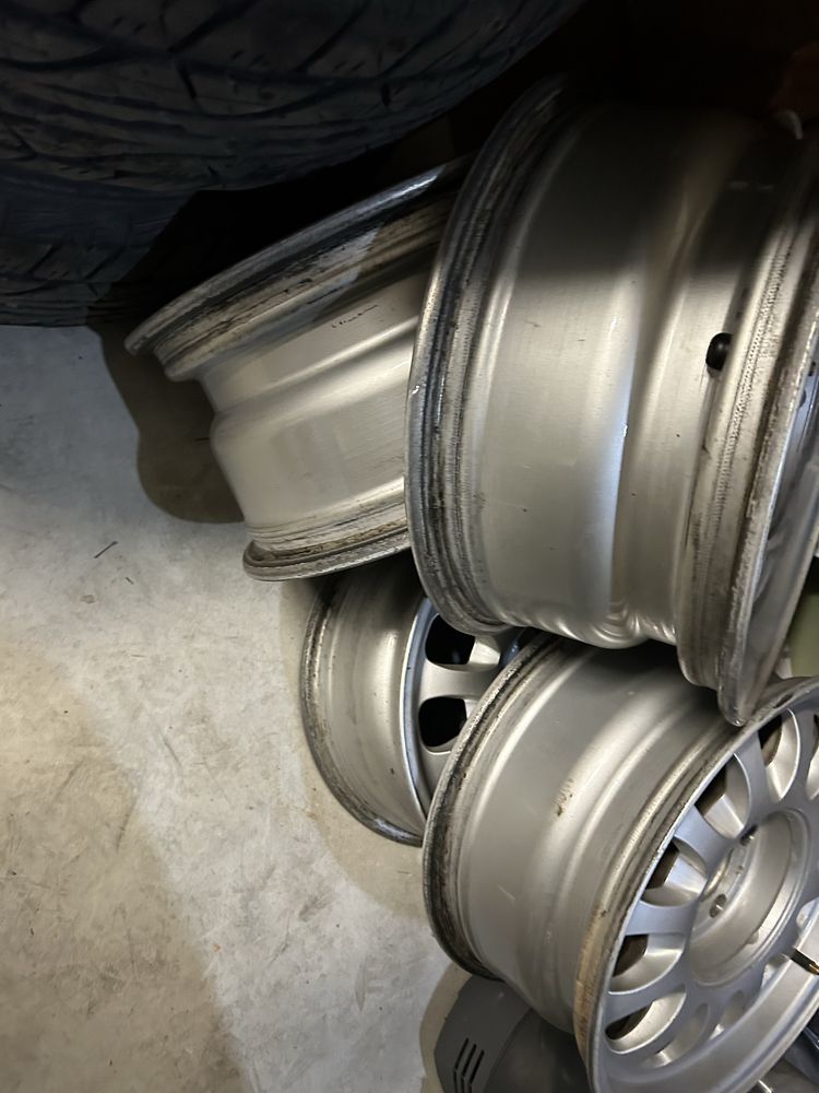 Conjunto de 4 jantes  15’ Bmw || Range Rover