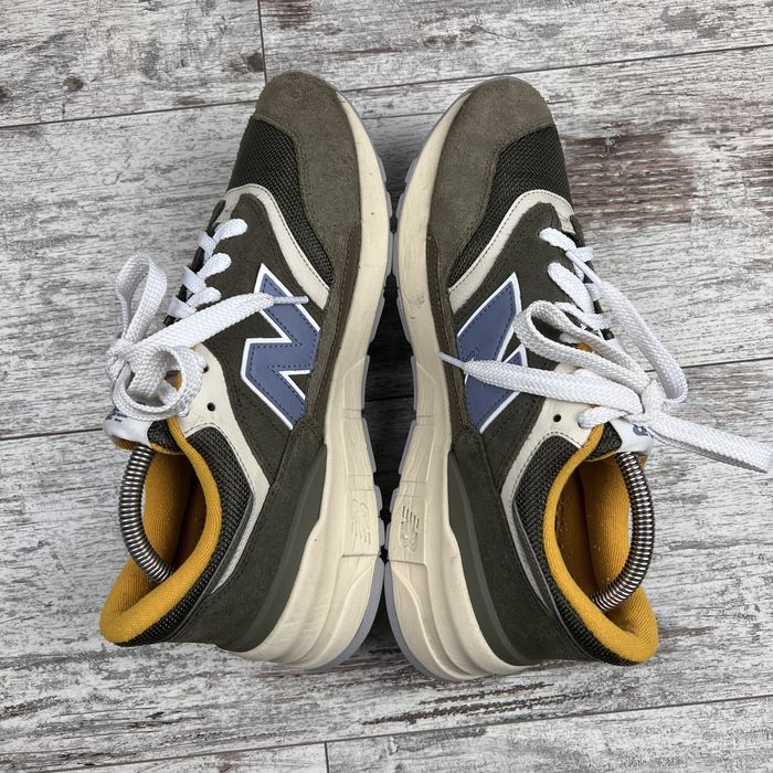 Кросівки New Balance 997R розмір 43 оригінал