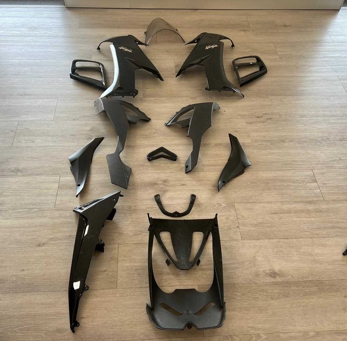 CARENAGENS KAWASAKI ZX 10 2 0 0 8