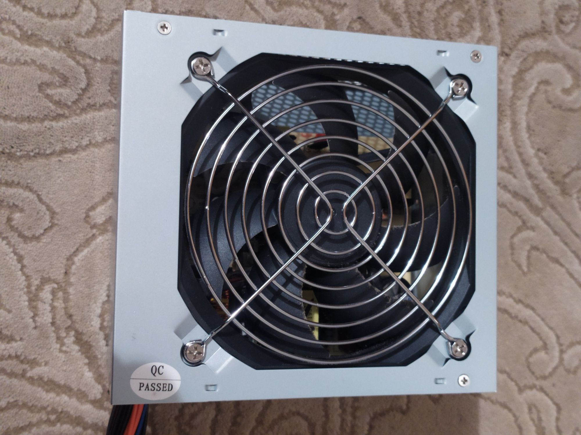 блок живлення модель: ATX-SF 450 frimecom