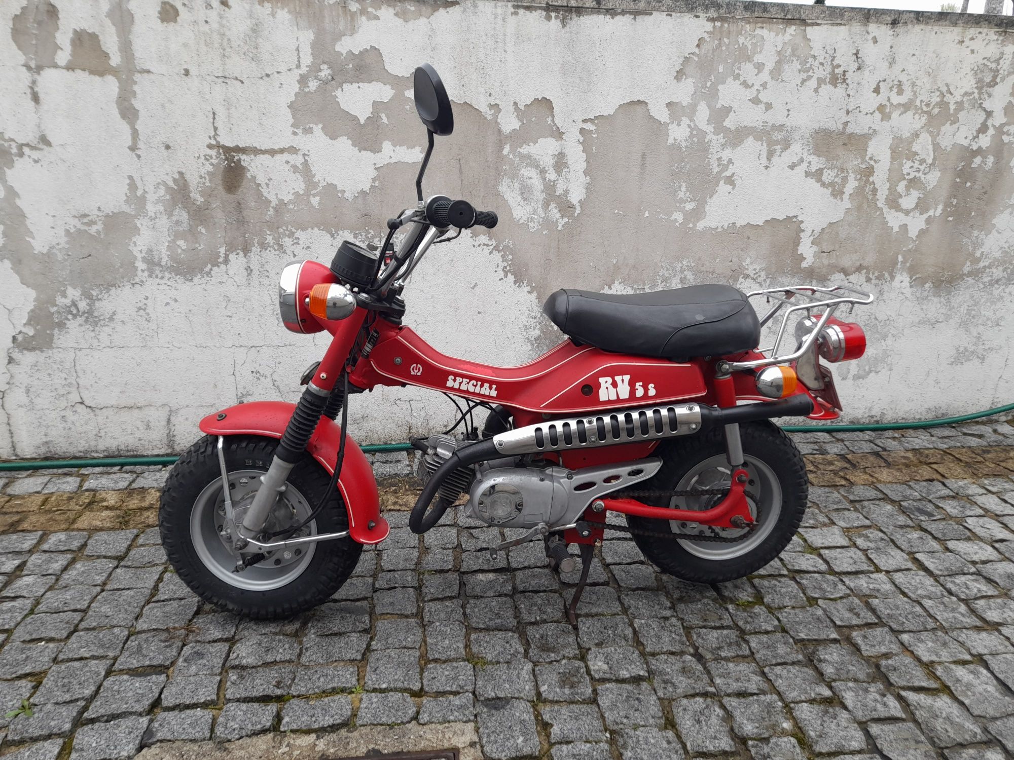 Vendo Suzuki RV 5S de 1975