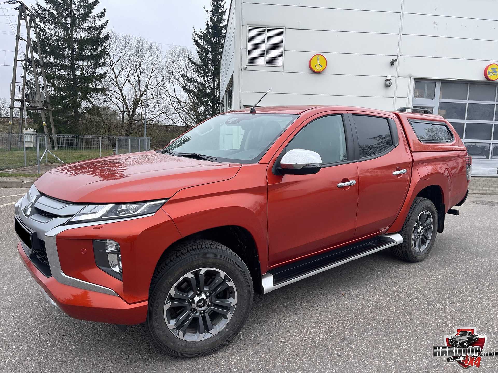 Zabudowa Mitsubishi L200 Hardtop Pickup na pakę