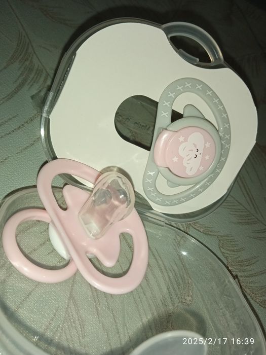 Продам соски новые, силикон от 0 до 6 месяцев.