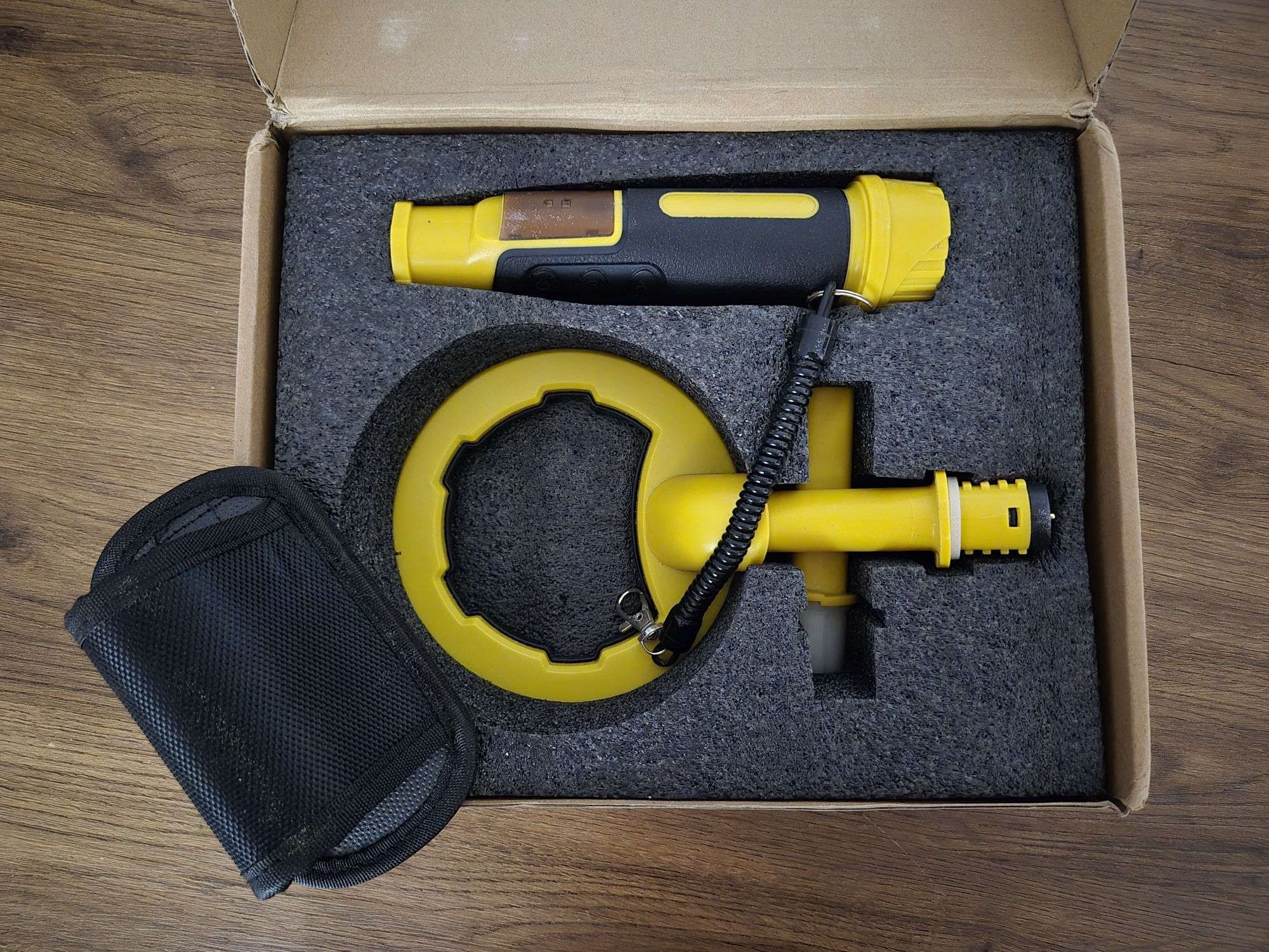 Detector de Metais Subaquático
