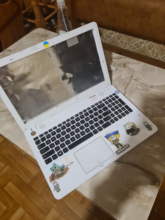 asus x541u по детально не целый