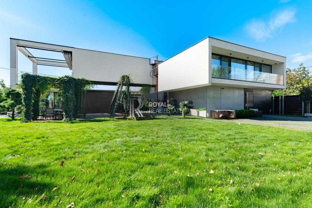 Продаж Будинок Київ Острів Водників Голосієво 500 м2 10 соток Hi Tech