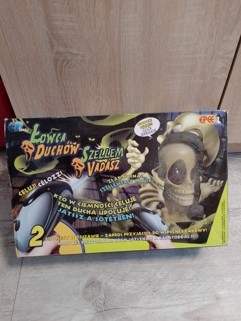 Gra łowcy duchów 2 pistolety