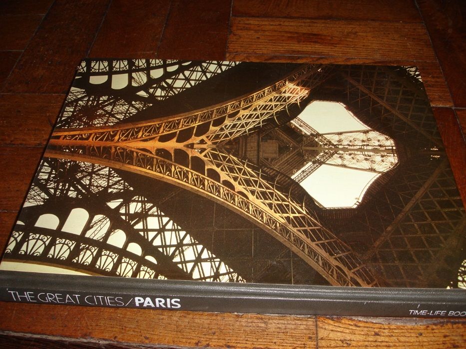 Livros de várias cidades