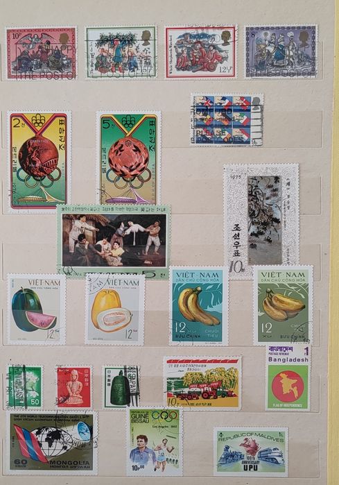 Znaczki pocztowe klaser ze znaczkami