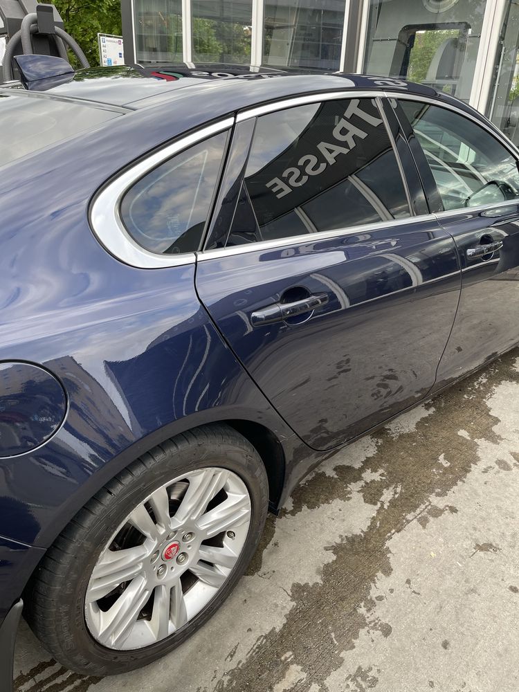 Jaguar XF 2.0 2016