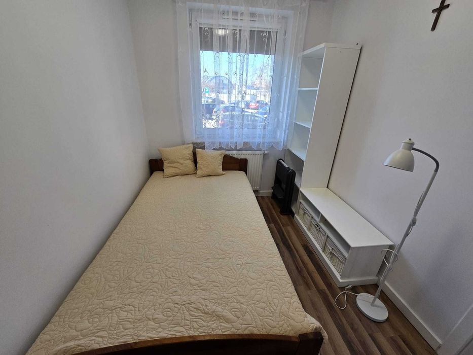wynajmę mieszkanie 2-pokojowe na ul.Strzeleckiej (Płock), bezpośrednio