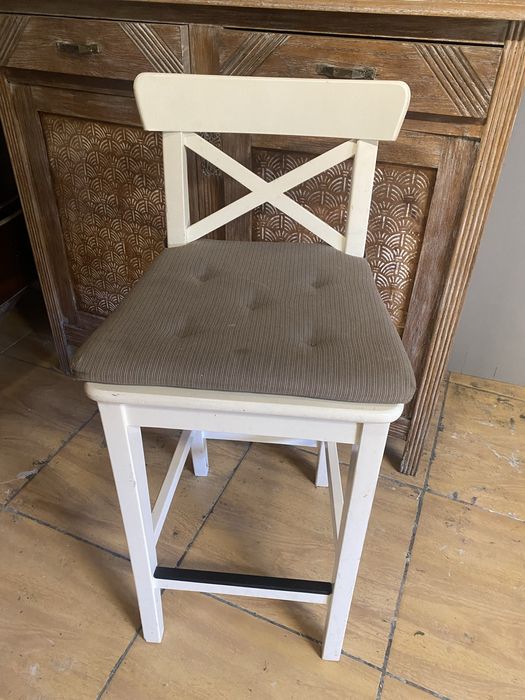 Krzeslo hoker IkEA