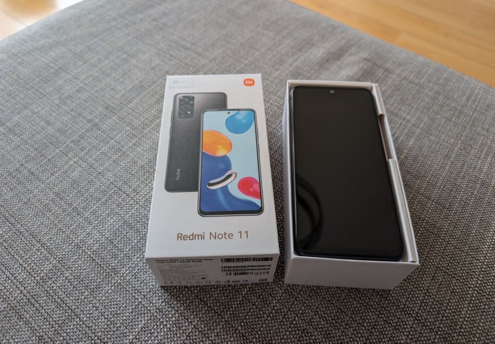 Xiaomi Redmi Note 11 + Capa como Novos