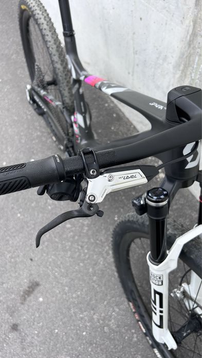 Scott Spark RC World Cup Evo 2025 – Estado Imaculado!