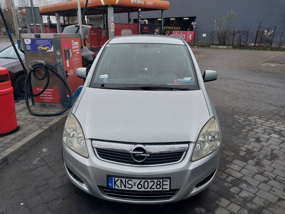 Opel Zafira B 1.6 150KM 2010