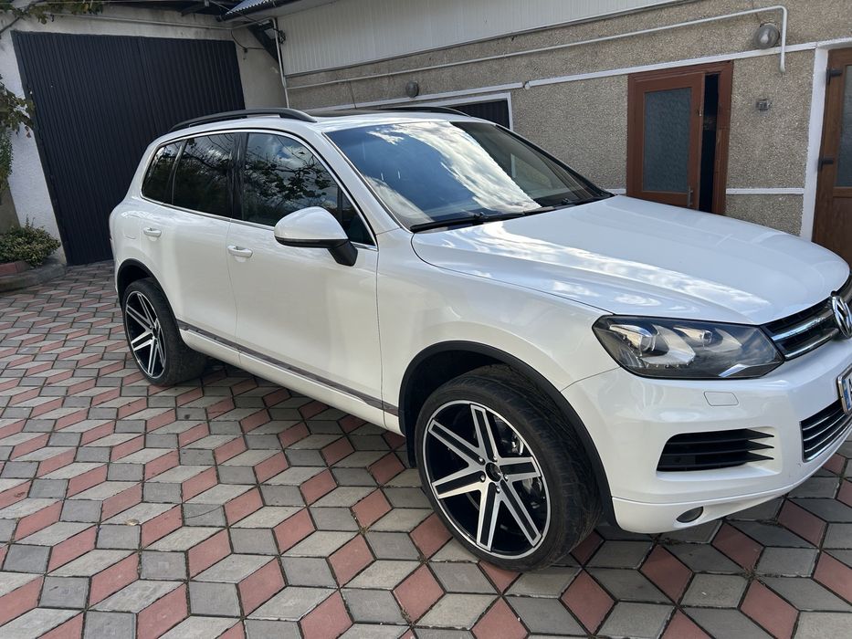 Tuareg 2013 рік 3 .0 дизель