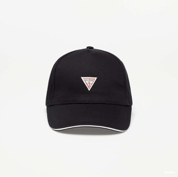 Кепка Guess Triangle Logo Cap