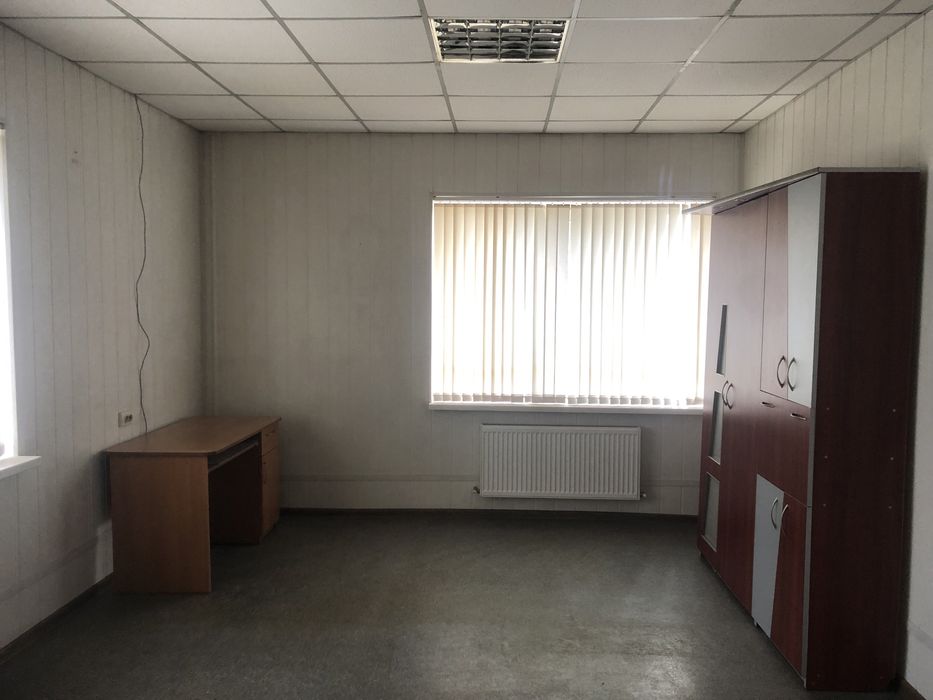 Оренда офісних приміщень, а також складських