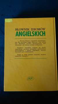 Słownik idiomów .