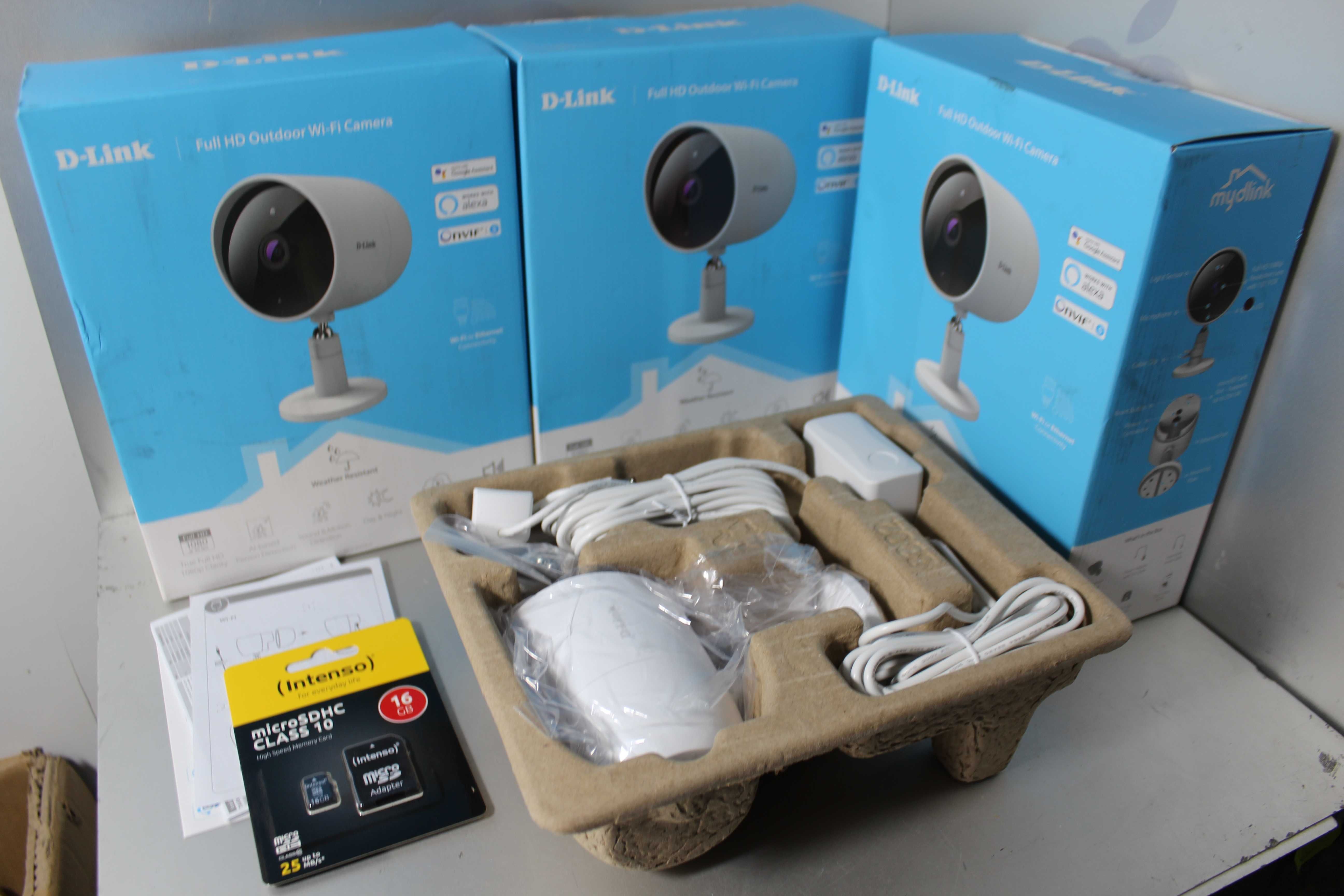 Уличная камера видеонаблюдения D-Link DCS-8302LH Wi-Fi камера