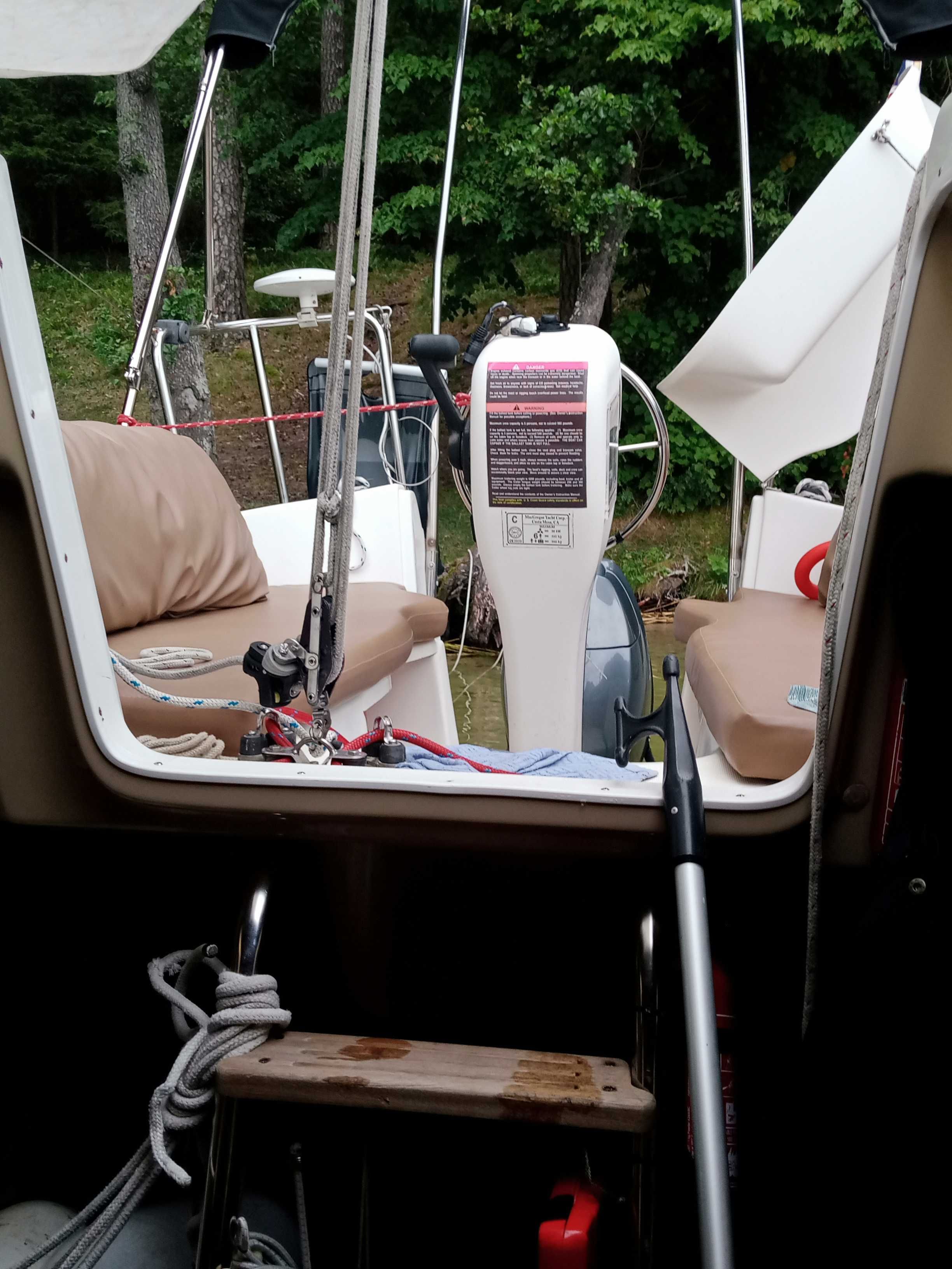 MacGregor26M jacht żaglowo-motorowy