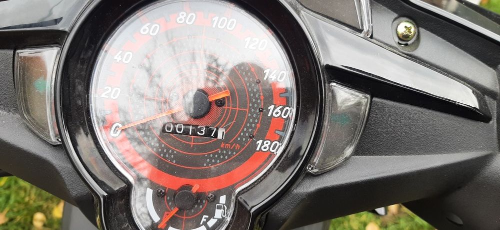 продам мопед 125 кубів