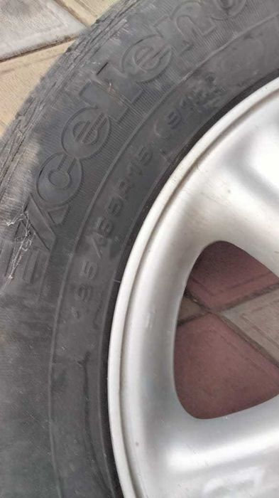 Диски Toyota c резиной