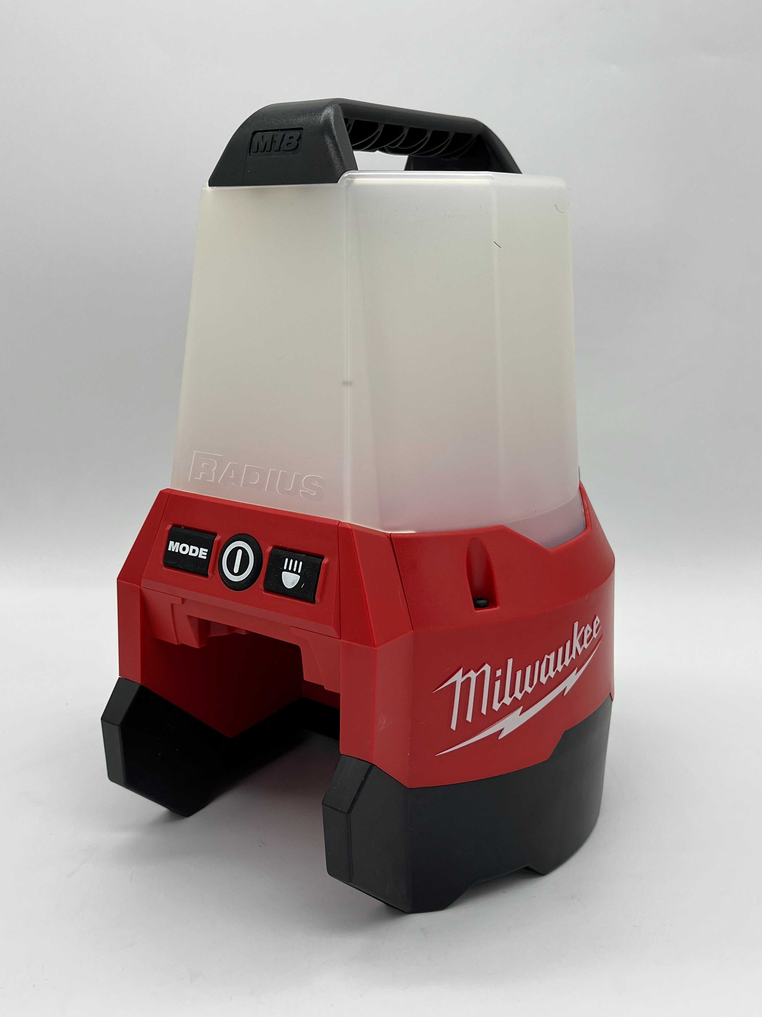 Аккумуляторный фонарь Milwaukee 2144-20 M18 RADIUS\Новый\В наличии!!!