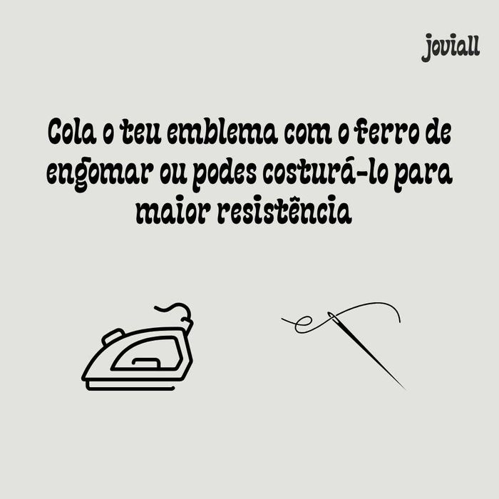 Emblema universitário "Gata Chateada"