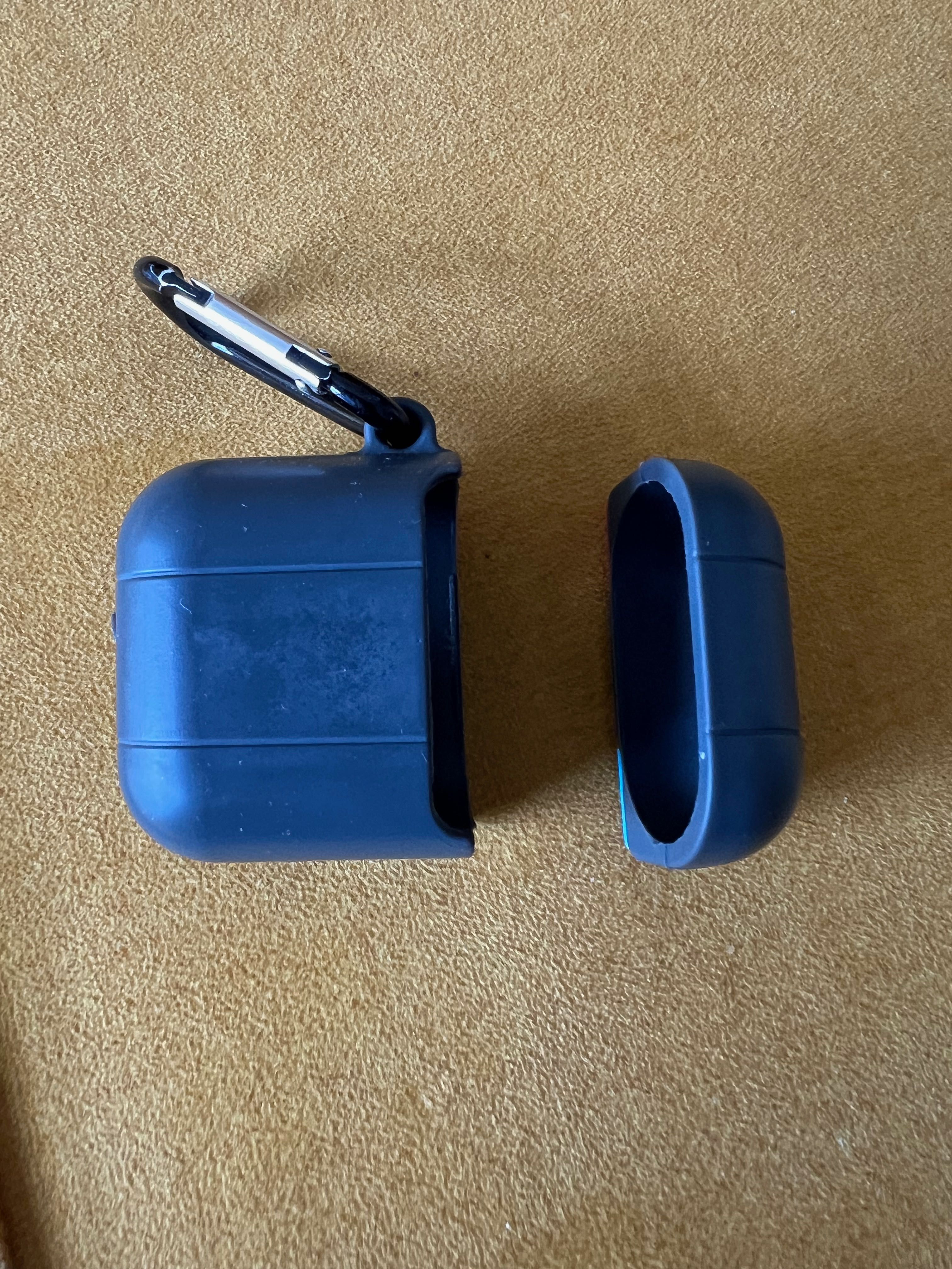 Etui Apple AirPods 1 - konsola