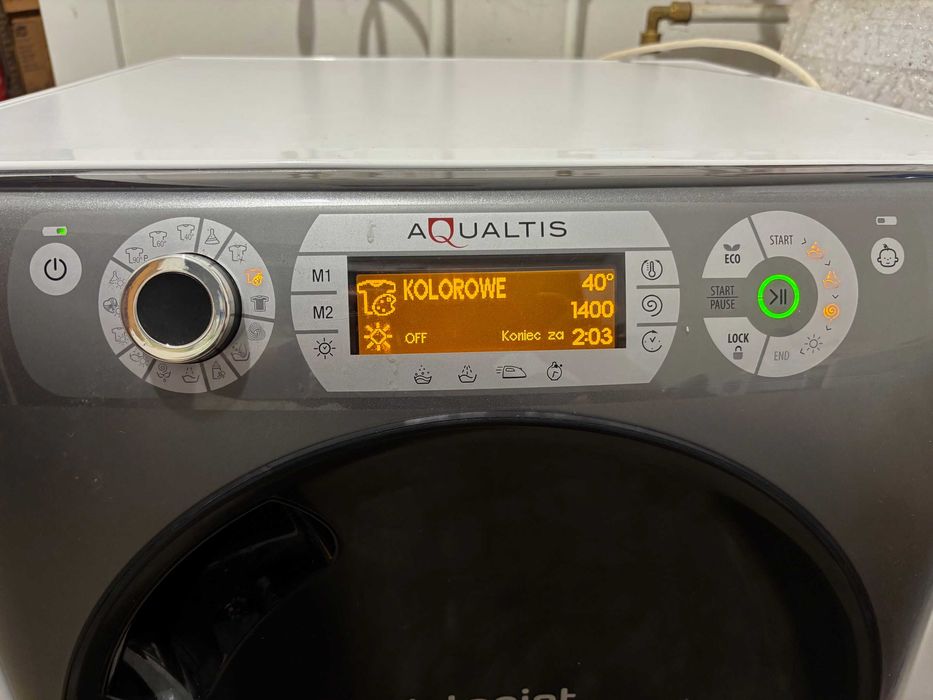 Pralko-suszarka Hotpoint Ariston AQD1070D
