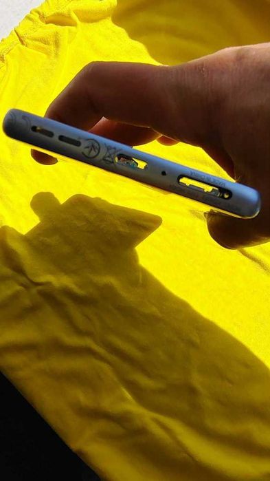 Продам Дисплей с Рамкой для Motorola Edge 50 Fusion XT2429 Original