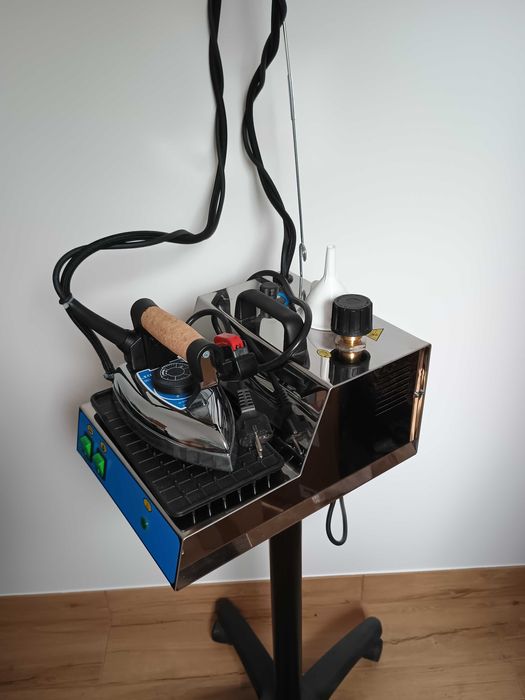 Profesjonalna wytwornica pary z żelazkiem ROTONDI