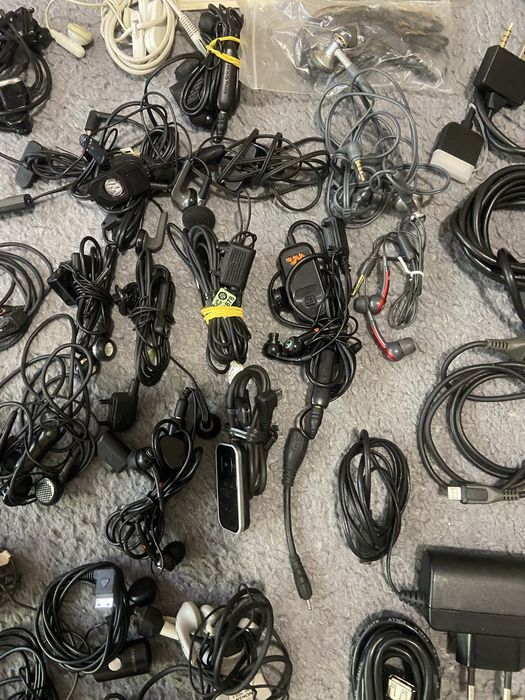 Наушники, USB шнуры