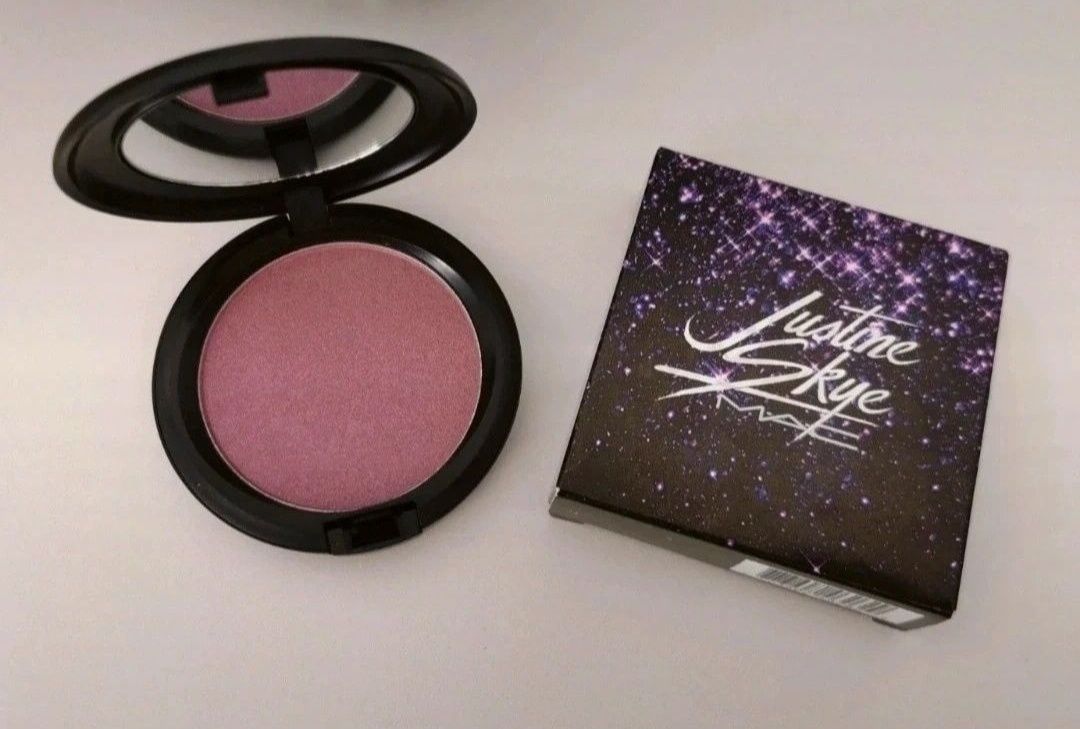 Puder Mac Cosmetics Mac Justine Skye Iridescent