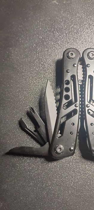 Szczypce wielofunkcyjne, narzędzie składane, kieszonkowe, czarne