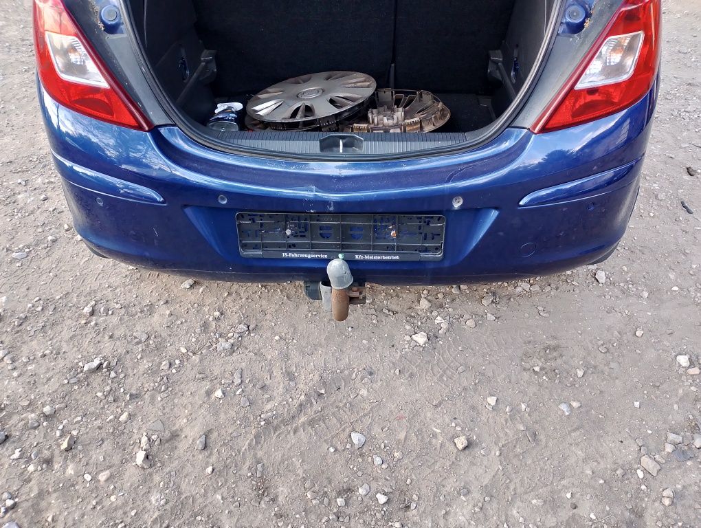 Zderzak tył opel corsa d