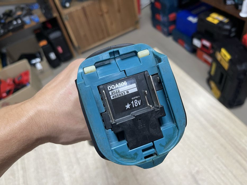 Makita DGA506 / акумуляторна безщіткова болгарка Макіта