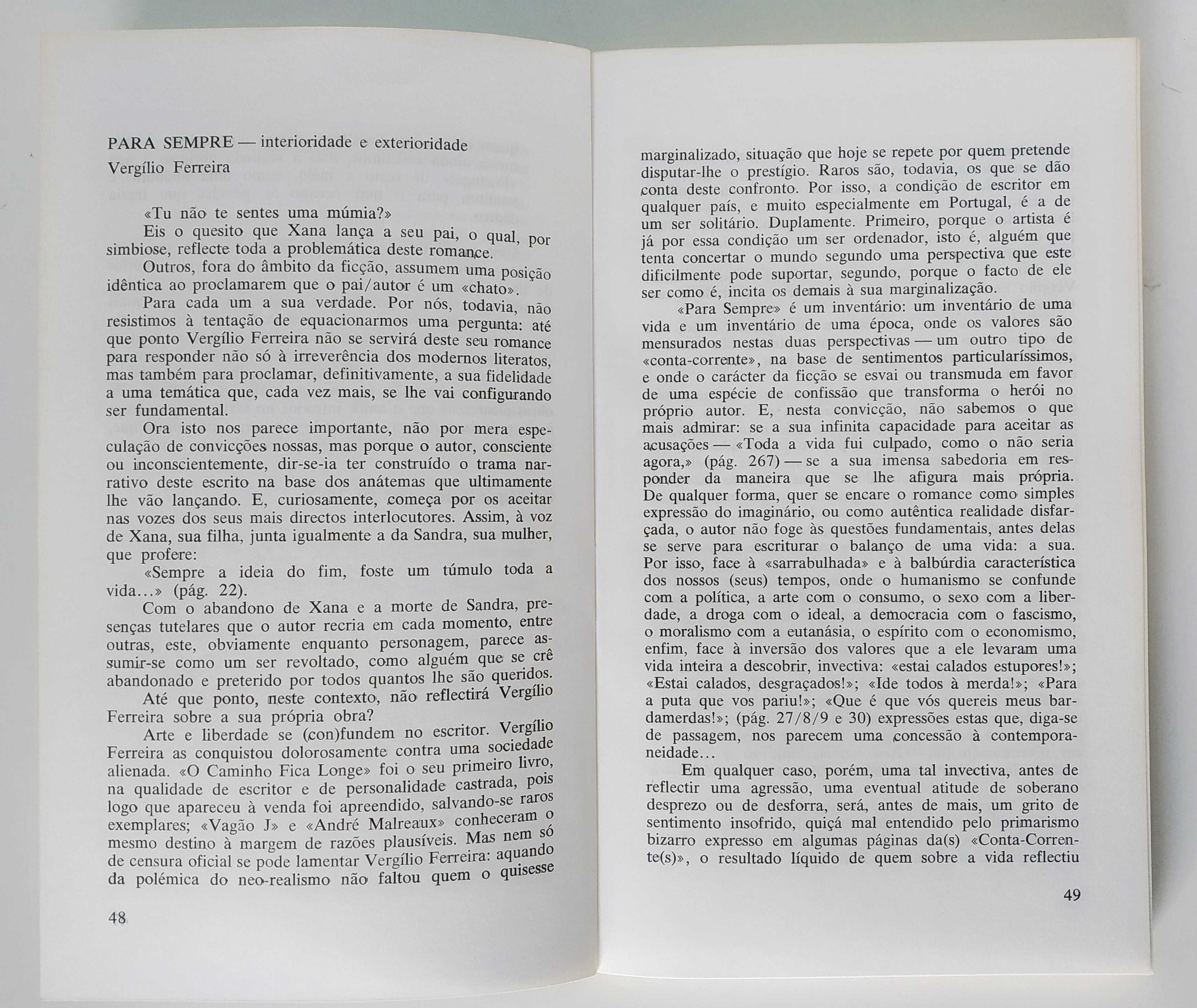 Além Texto - Ensaios de crítica e de jornalismo literário