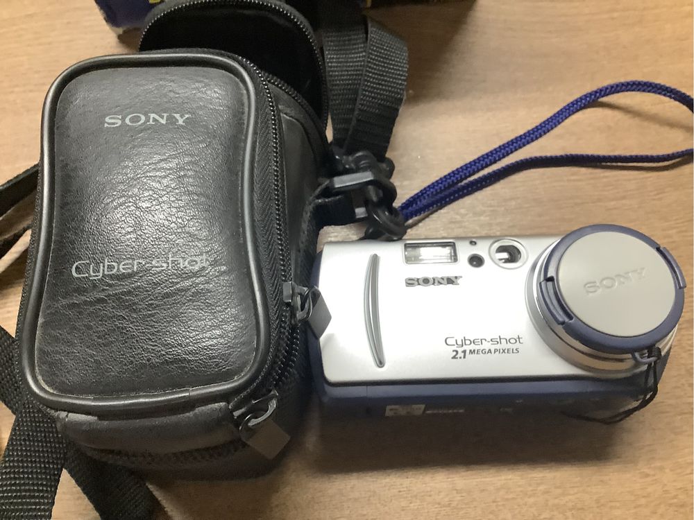 Máquina fotográfica Sony DSC- P50 Cyber- Shot
