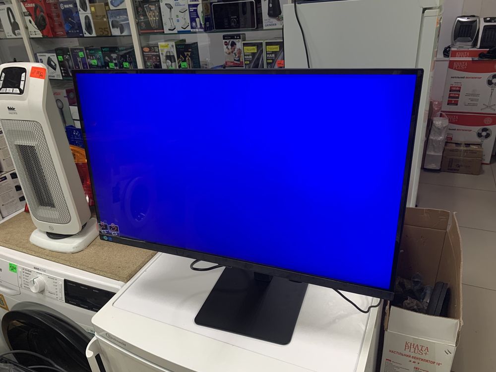 Монітор Samsung ViewFinity S8 (27" 4K UHD IPS HDR )