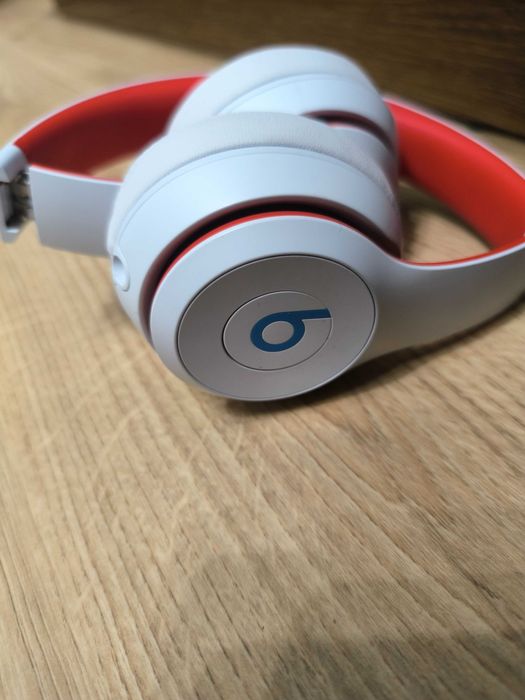 Słuchawki bezprzewodowe beats solo3 stan idealny